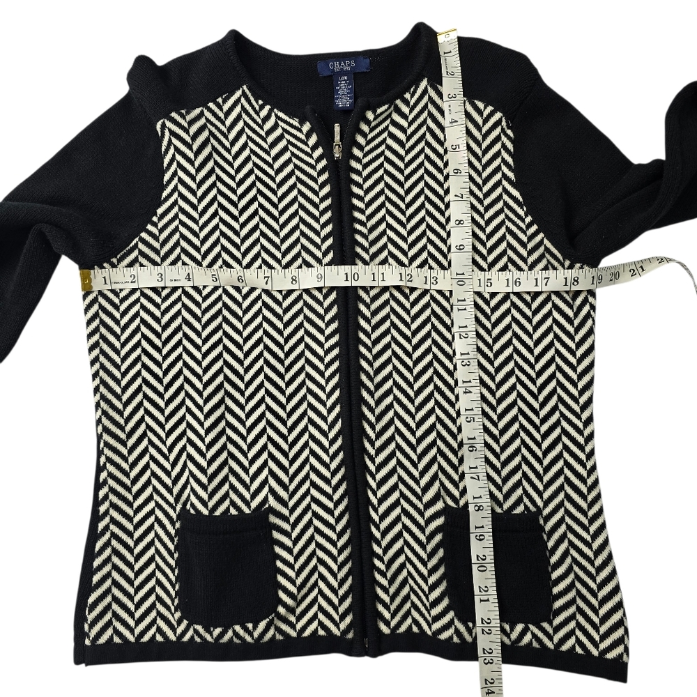 Chap Herringbone Pattern Cardigan - image 2